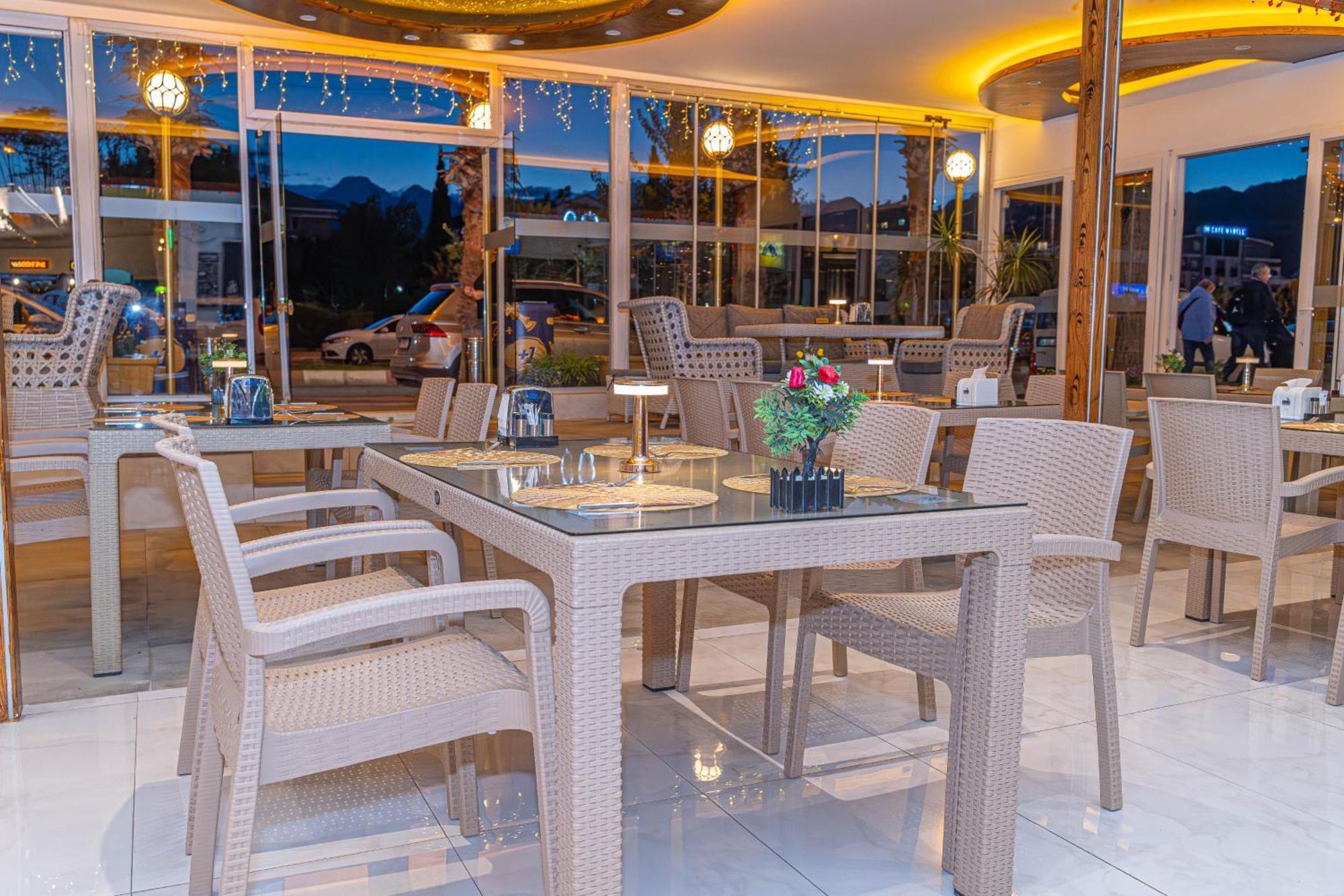 Far Life Hotel Antalya Extérieur photo