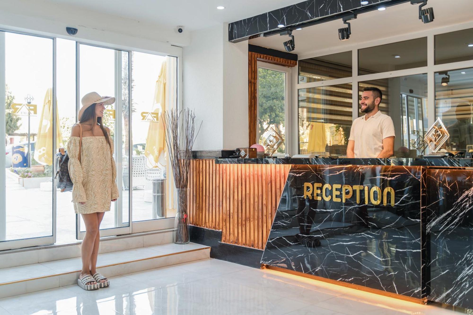 Far Life Hotel Antalya Extérieur photo